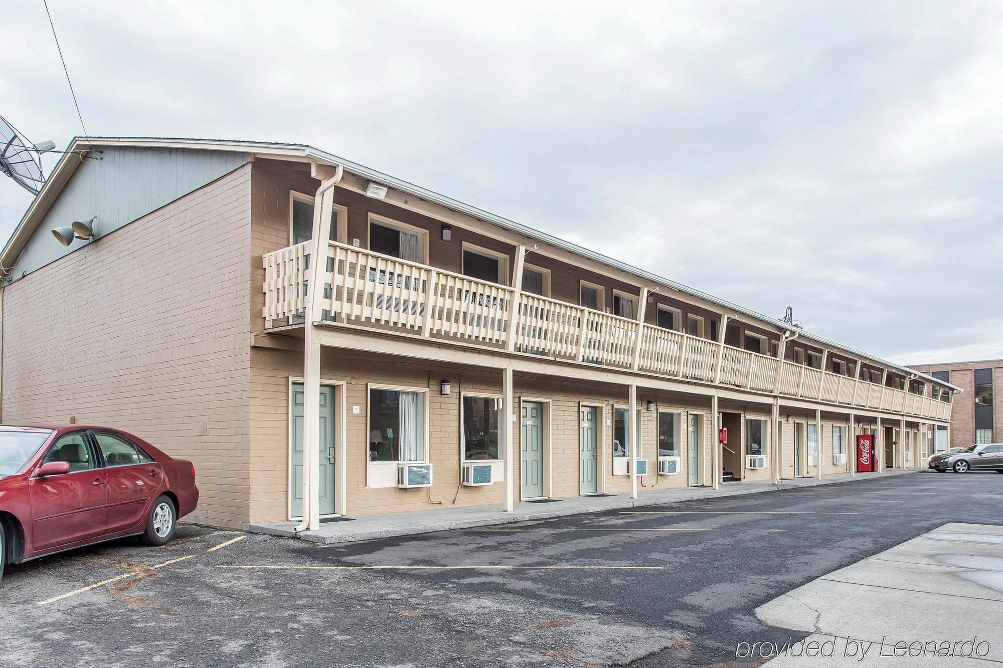 Oyo Hotel Pendleton Or Downtown Exterior foto